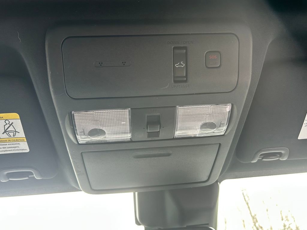 Used 2022 Nissan Frontier PRO-4X w/ Pro-4X Premium Package image 21