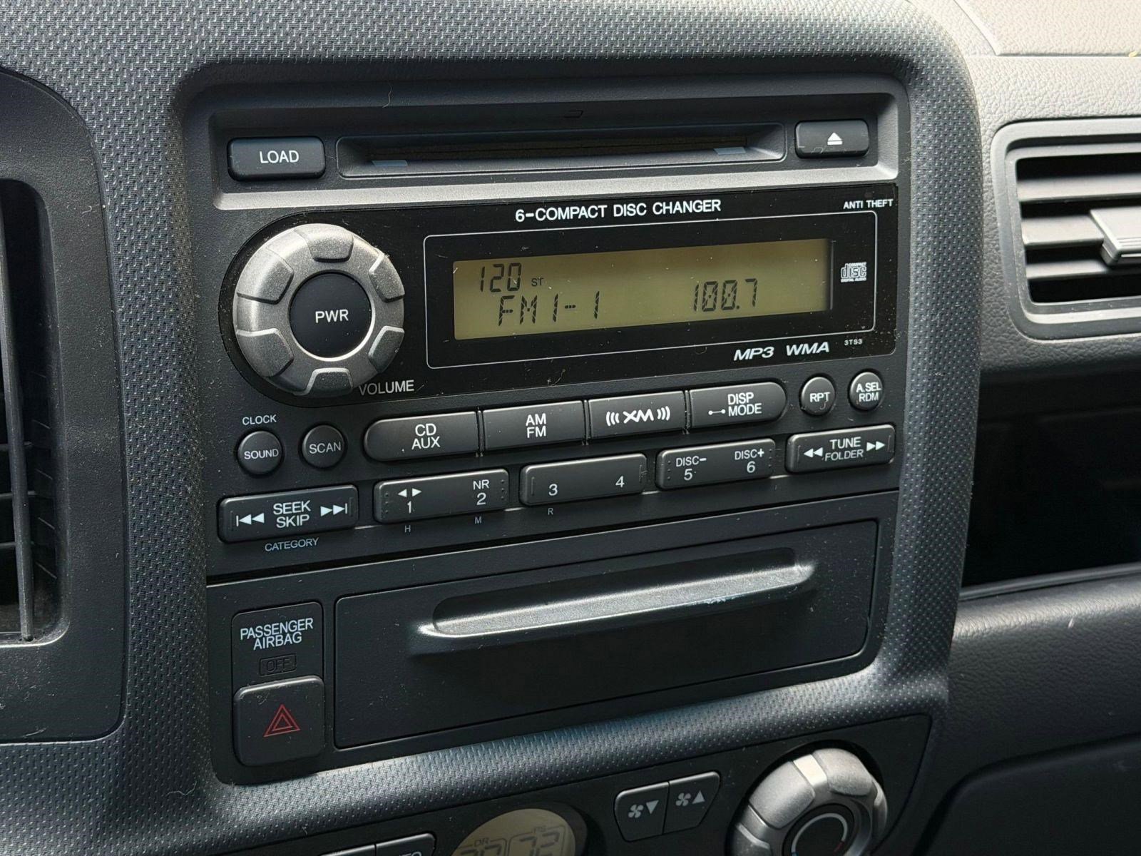 Used 2011 Honda Ridgeline RTL image 18
