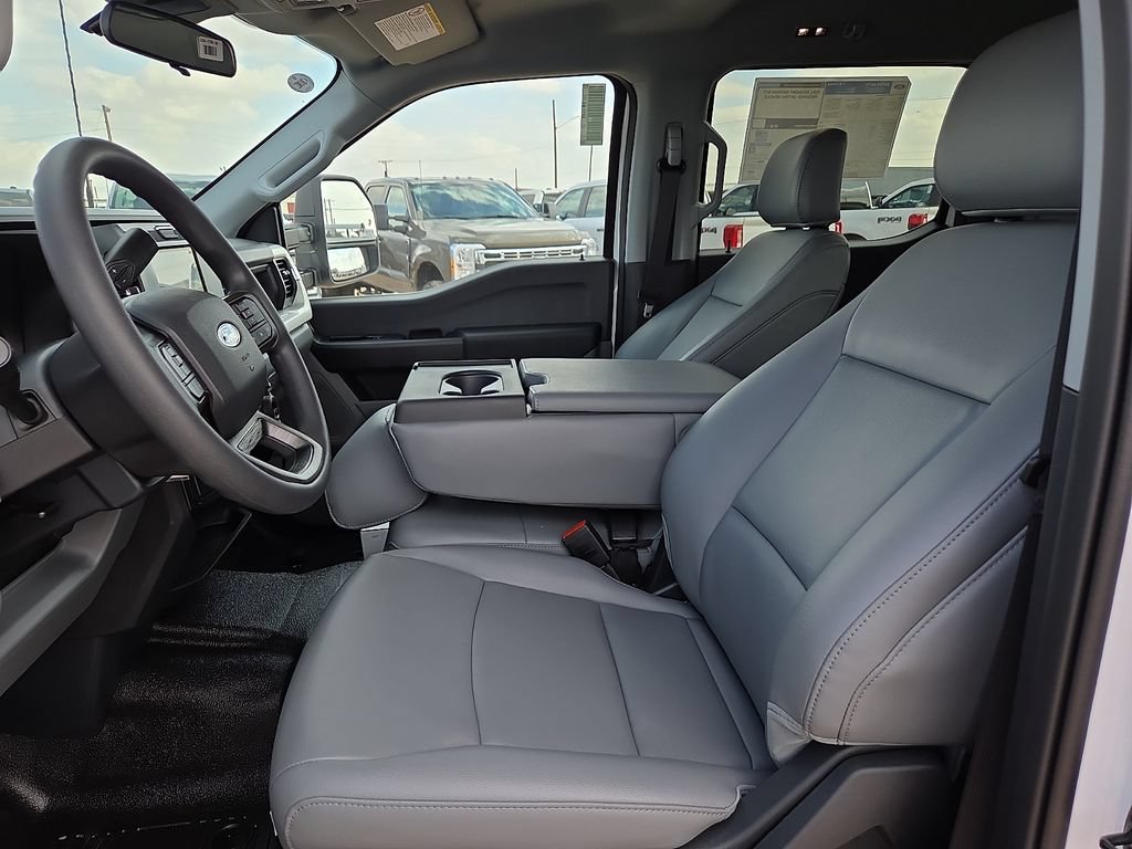 New 2026 Ford F350 XL w/ XL Chrome Package AWD/4WD image 19