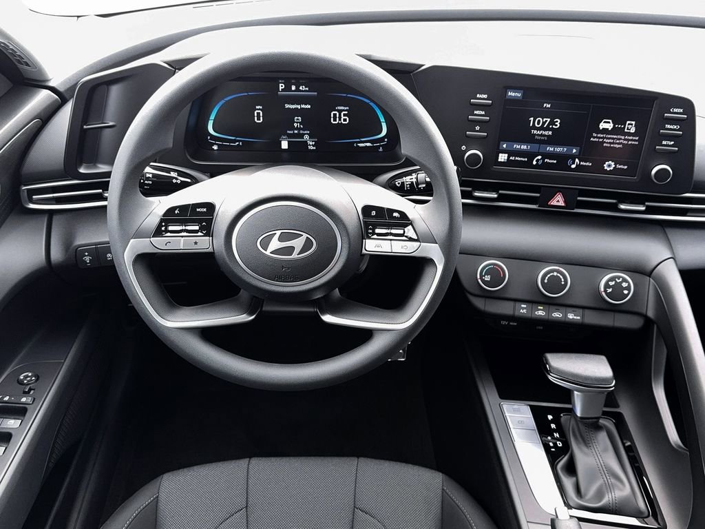 New 2026 Hyundai Elantra SE image 26