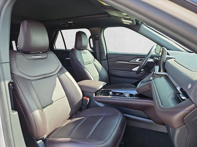 Used 2025 Ford Explorer Platinum RWD image 23