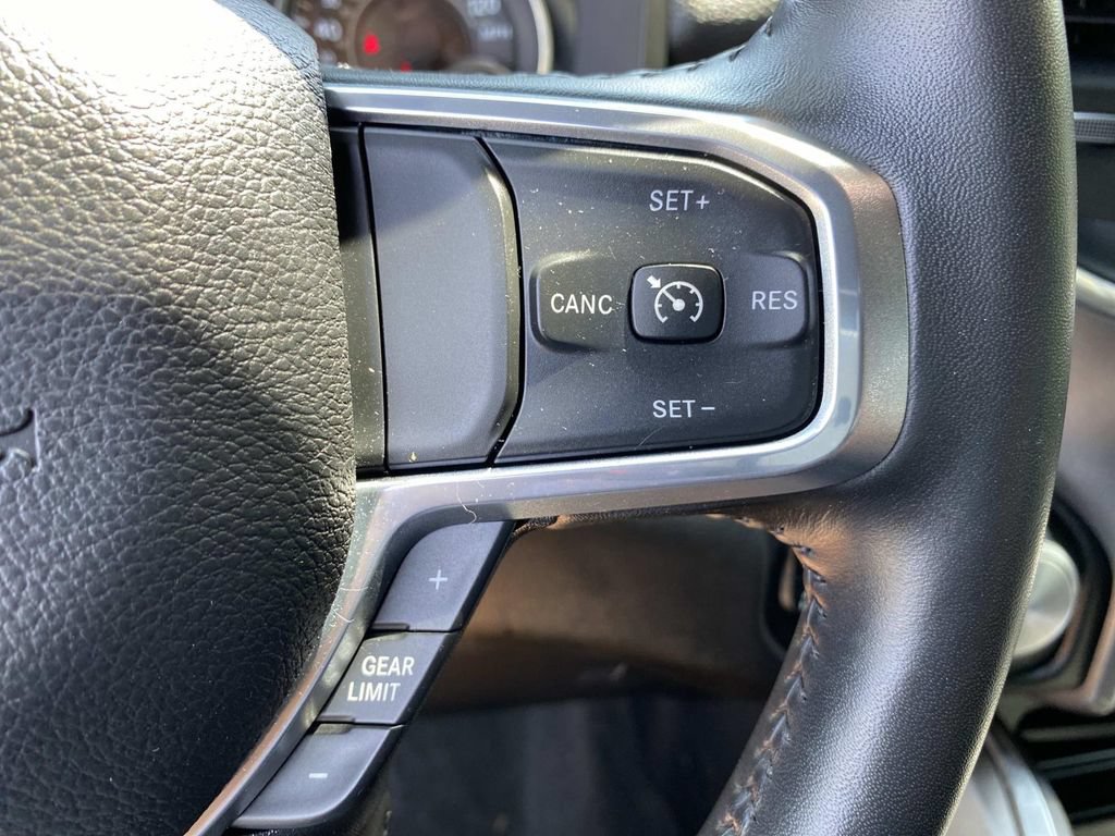 Used 2024 RAM 1500 Laramie AWD/4WD image 20