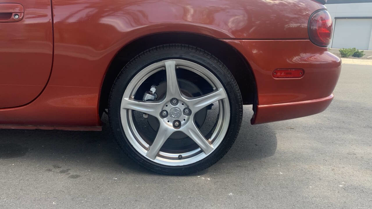 Used 2004 MAZDA MX-5 Miata MAZDASPEED RWD image 15