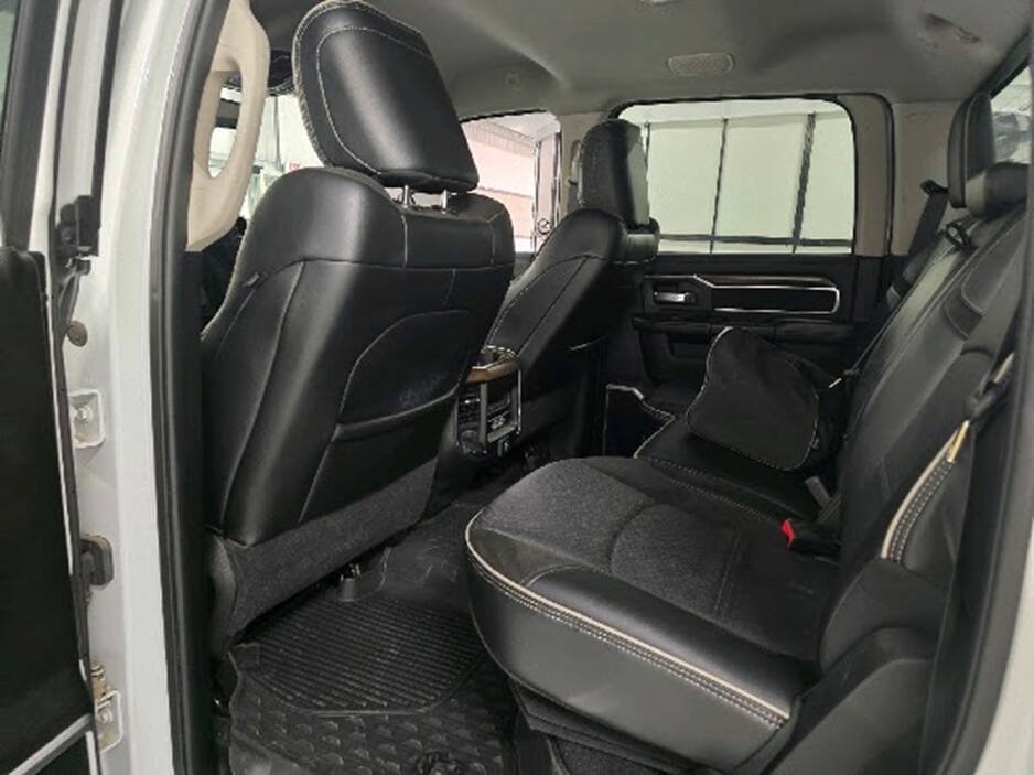 Used 2024 RAM 2500 Laramie w/ Bed Utility Group AWD/4WD image 15