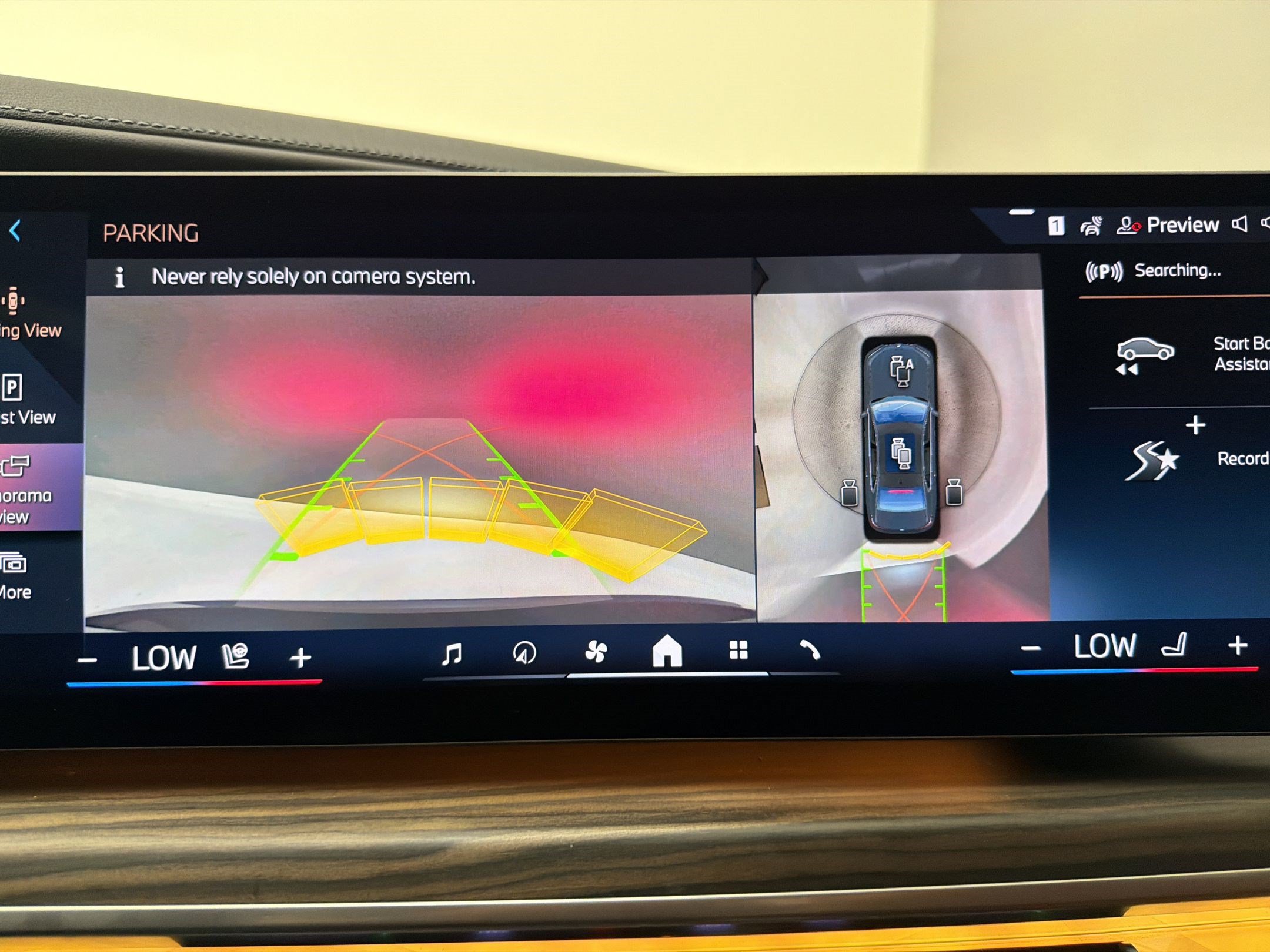 Certified 2023 BMW i7 xDrive60 AWD/4WD image 19