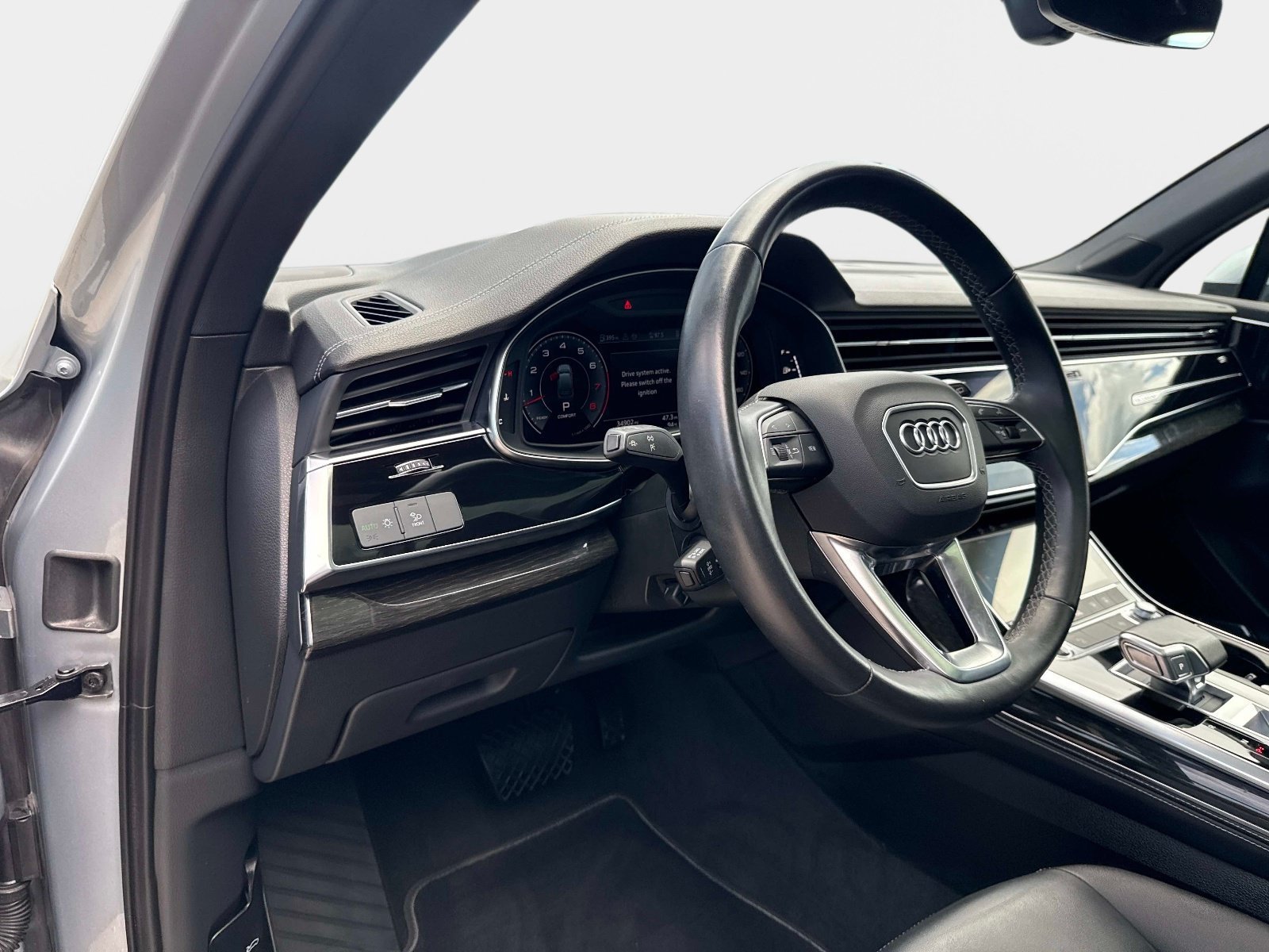 Certified 2025 Audi Q7 3.0T Premium Plus AWD/4WD image 20