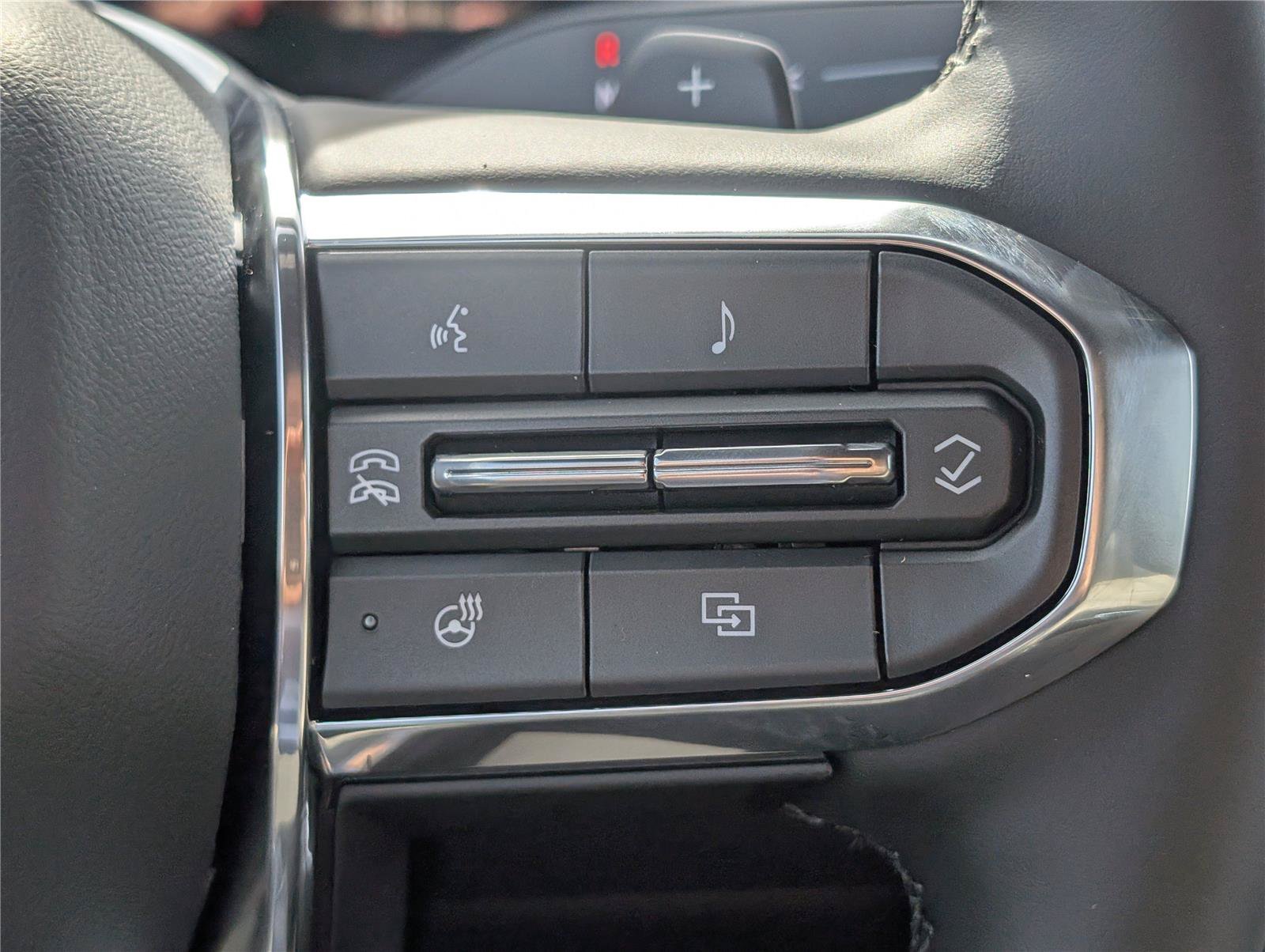 New 2026 GMC Acadia Elevation w/ Elevation Premium Package FWD image 21