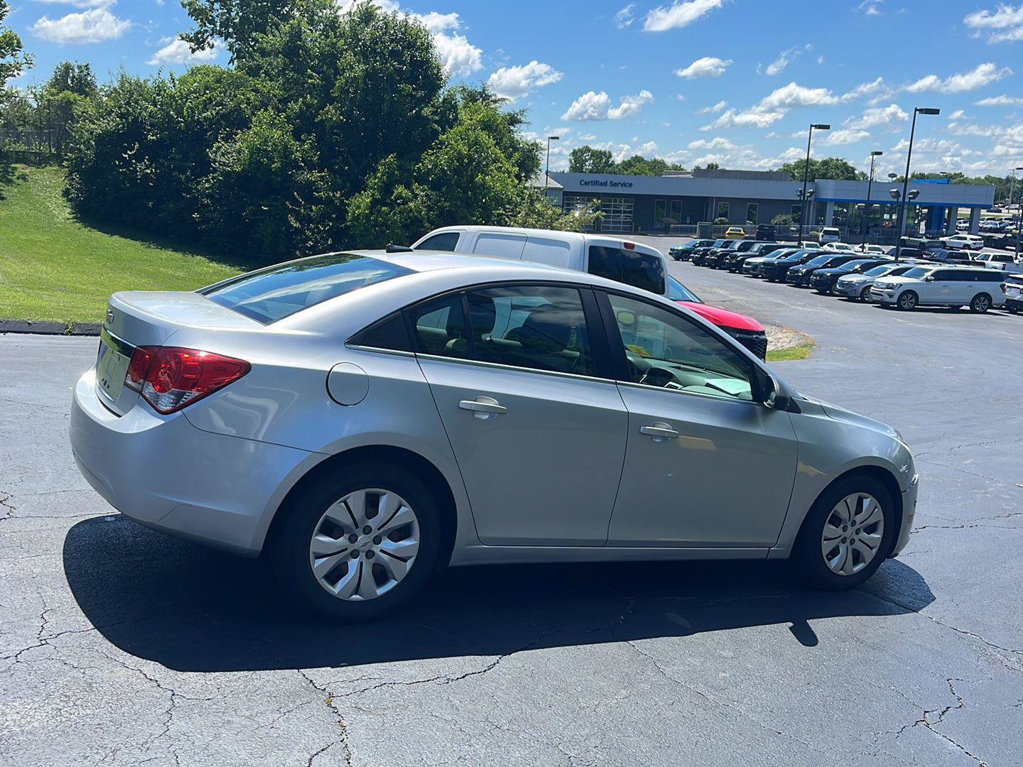 Used 2012 Chevrolet Cruze LS FWD image 6