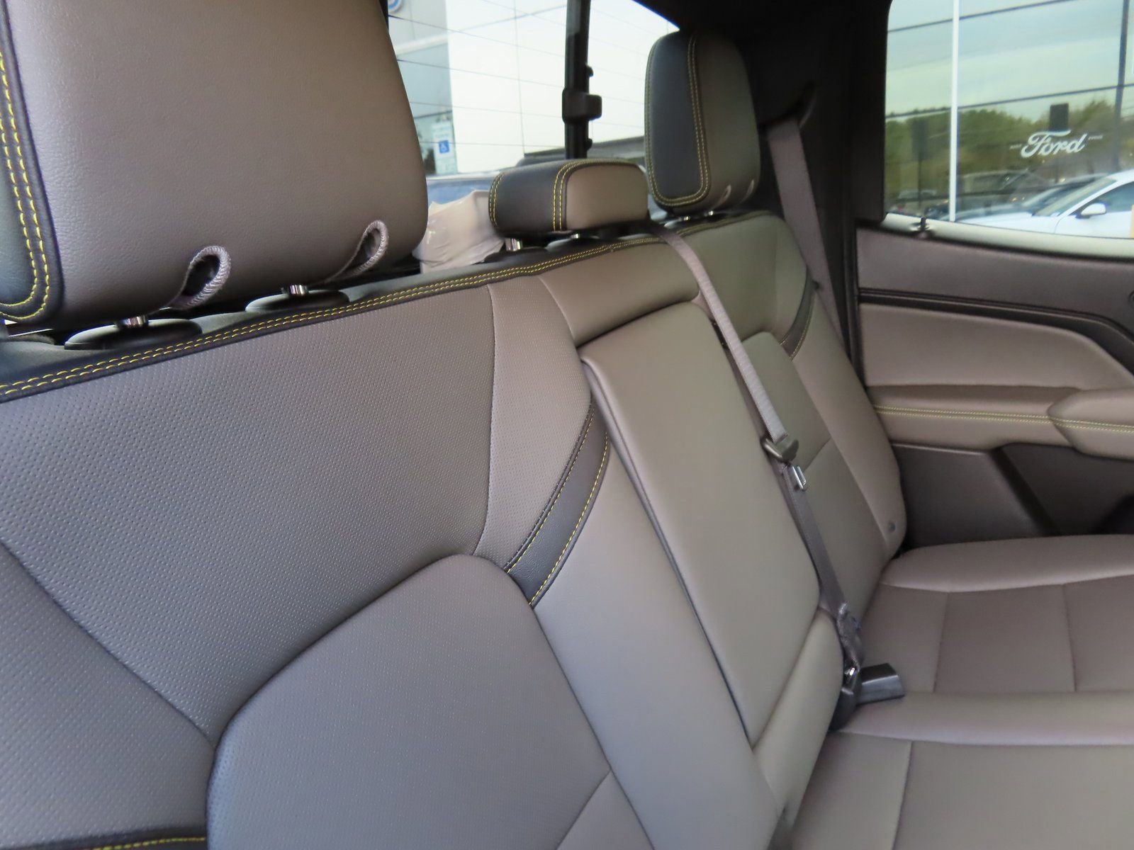 Used 2023 Chevrolet Colorado ZR2 w/ ZR2 Convenience Package III image 40