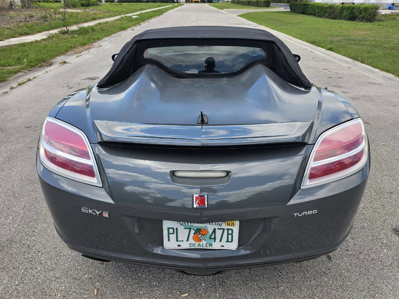 Used 2008 Saturn Sky Red Line image 32