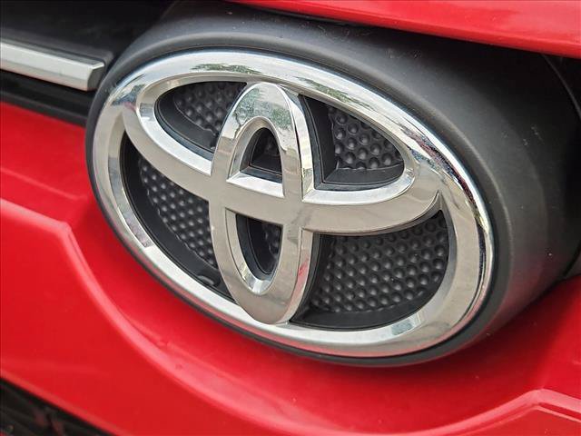 Used 2022 Toyota 4Runner SR5 AWD/4WD image 30