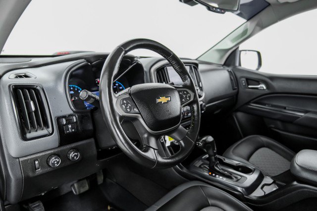 Used 2019 Chevrolet Colorado Z71 AWD/4WD image 12