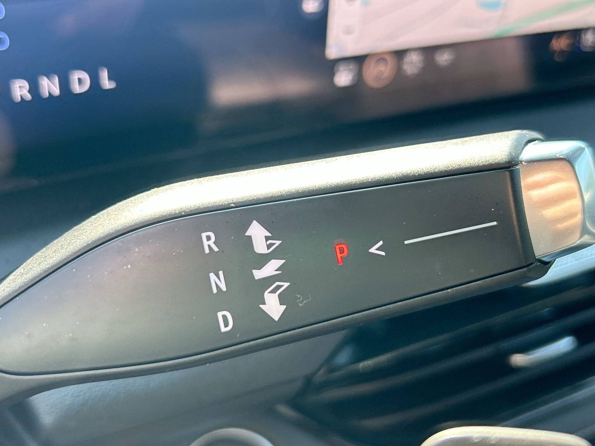 Used 2025 Buick Enclave Avenir image 30