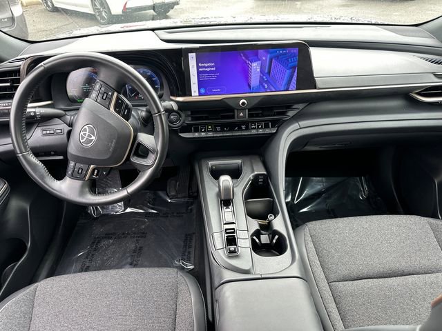 Certified 2023 Toyota Crown XLE image 21