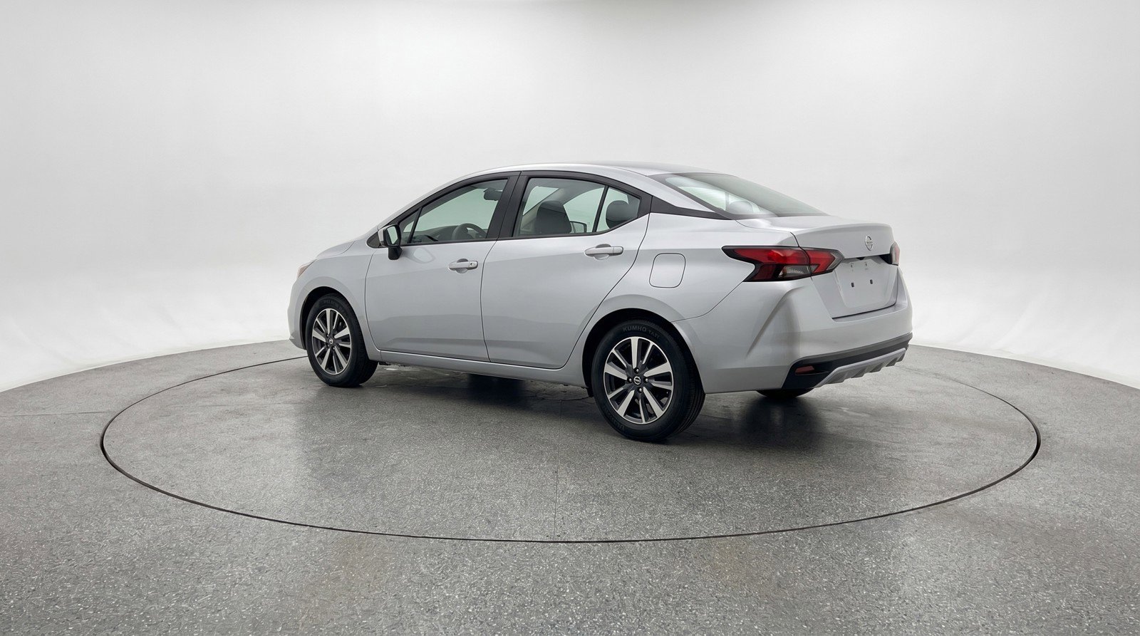 Used 2025 Nissan Versa SV FWD image 6
