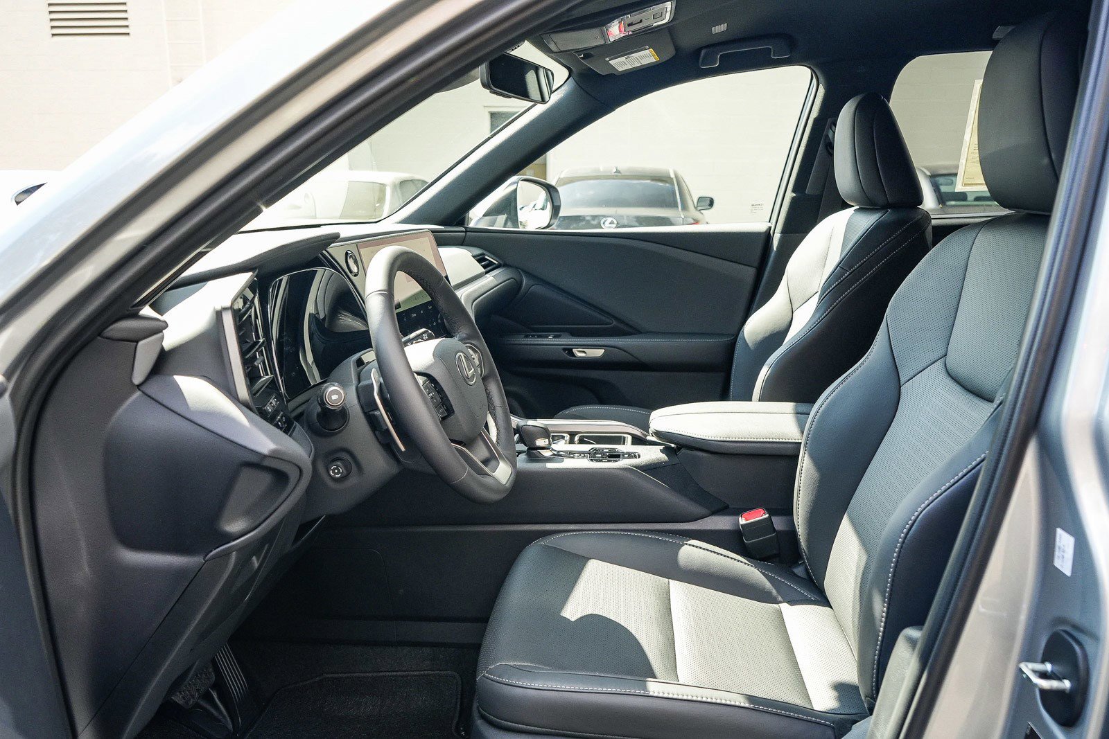 New 2026 Lexus TX 350 FWD image 16