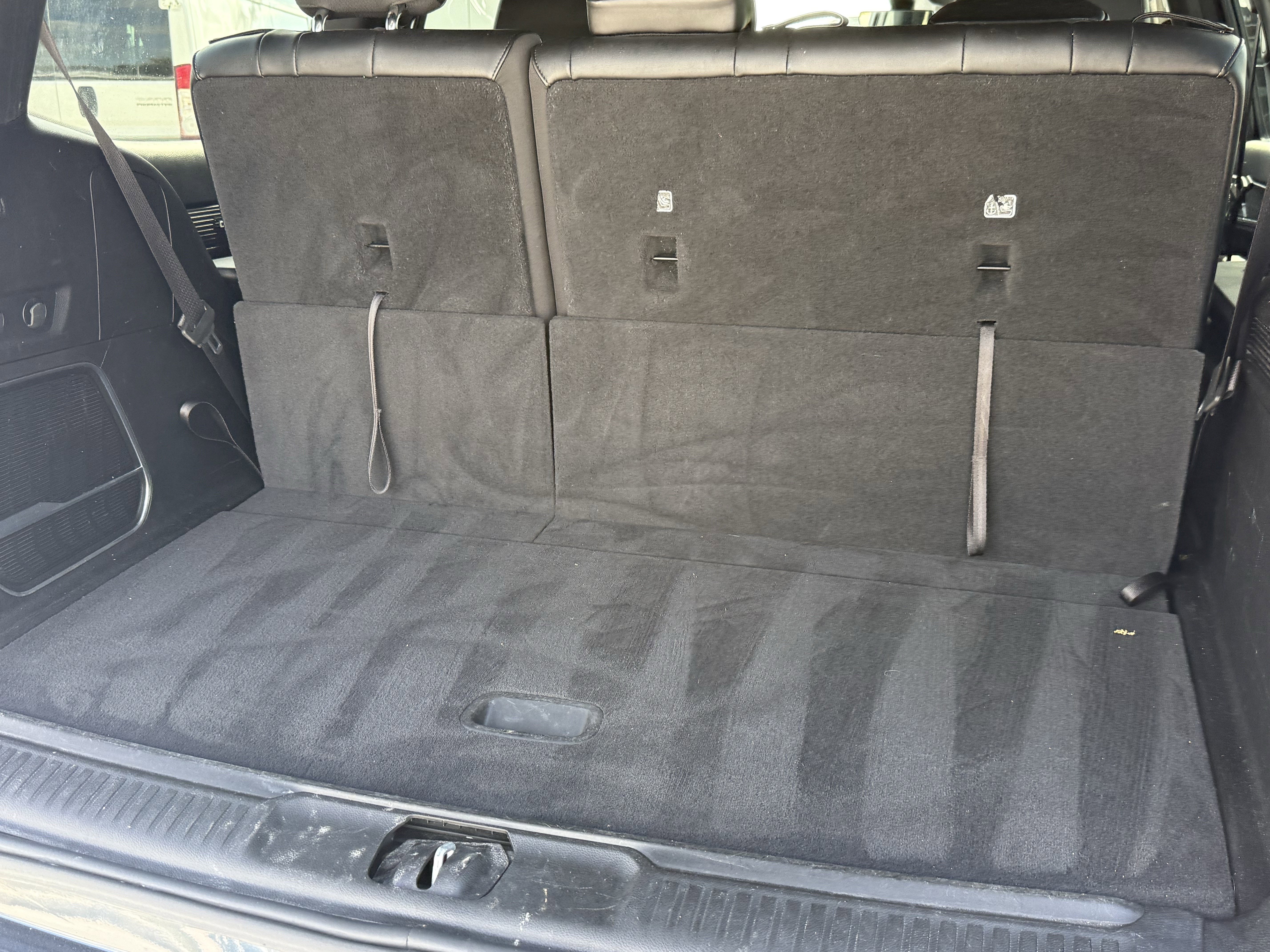 Used 2024 Jeep Wagoneer Series II RWD image 32