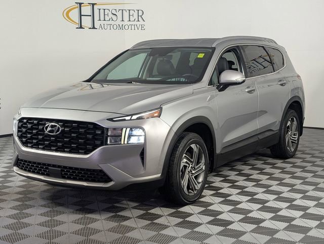 Used 2023 Hyundai Santa Fe SEL w/ Cargo Package image 4