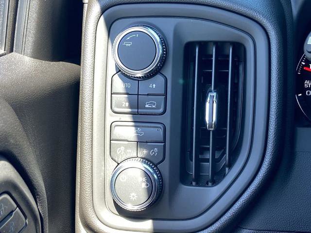 Used 2026 GMC Sierra 1500 Pro w/ Graphite Edition AWD/4WD image 13