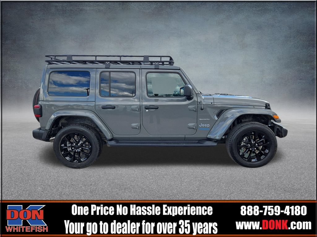 Used 2021 Jeep Wrangler Unlimited Sahara w/ Cold Weather Group AWD/4WD image 9