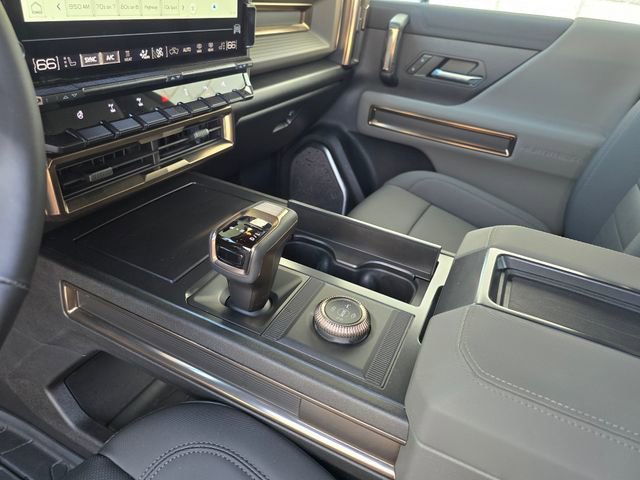 Used 2024 GMC Hummer EV 3X w/ Extreme Off-Road Package image 34