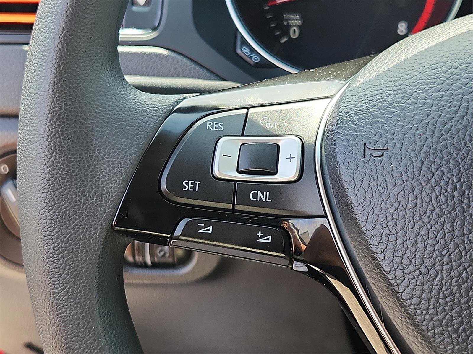 Used 2016 Volkswagen Jetta S image 23