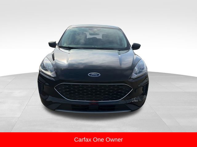 Used 2022 Ford Escape SE w/ Cold Weather Package image 2