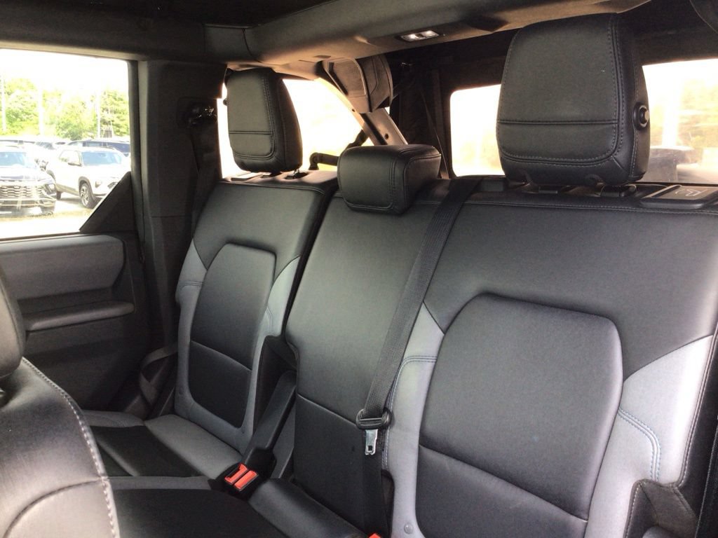 Used 2022 Ford Bronco Black Diamond AWD/4WD image 34
