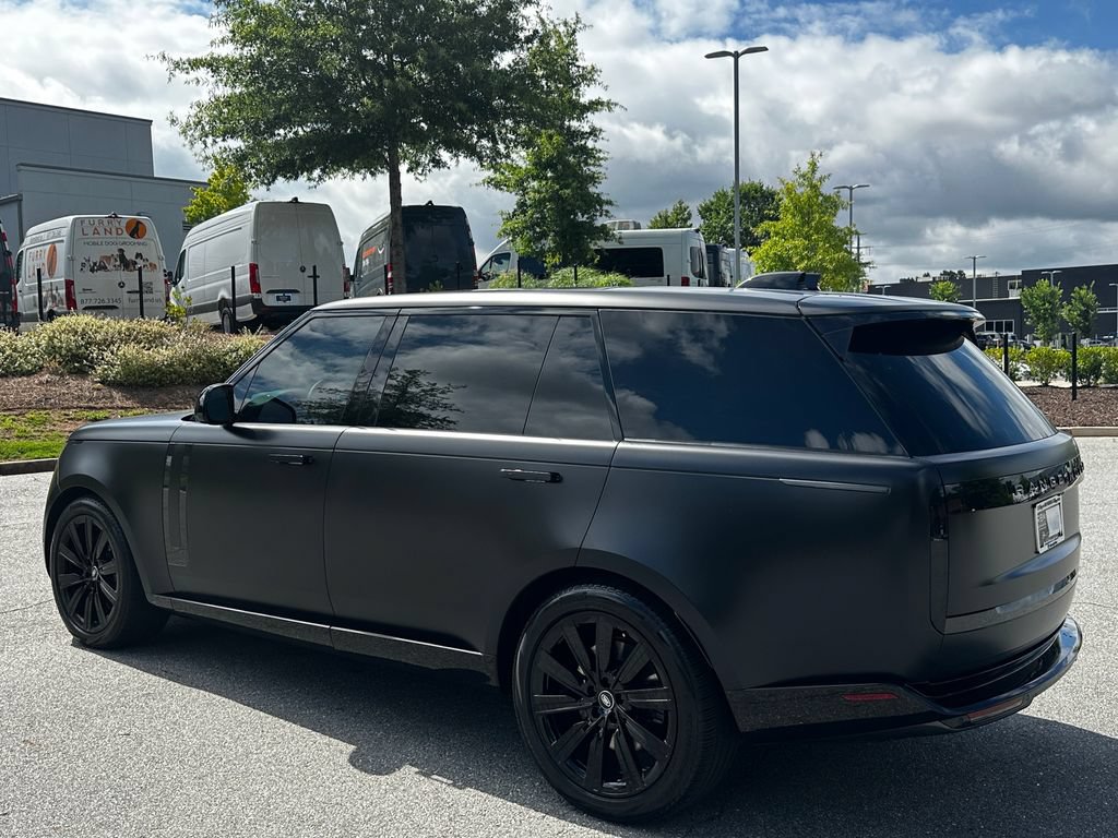 Used 2024 Land Rover Range Rover Long Wheelbase Autobiography AWD/4WD image 6