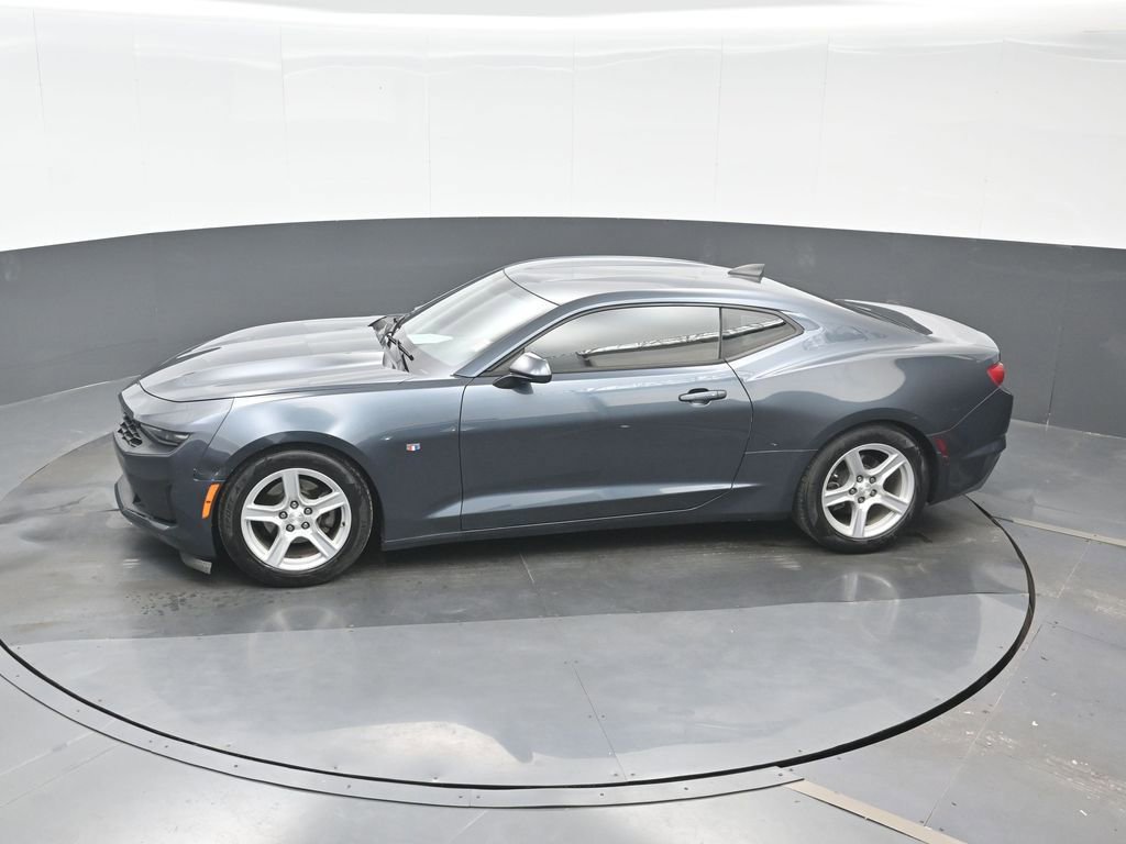 Used 2019 Chevrolet Camaro LT image 25