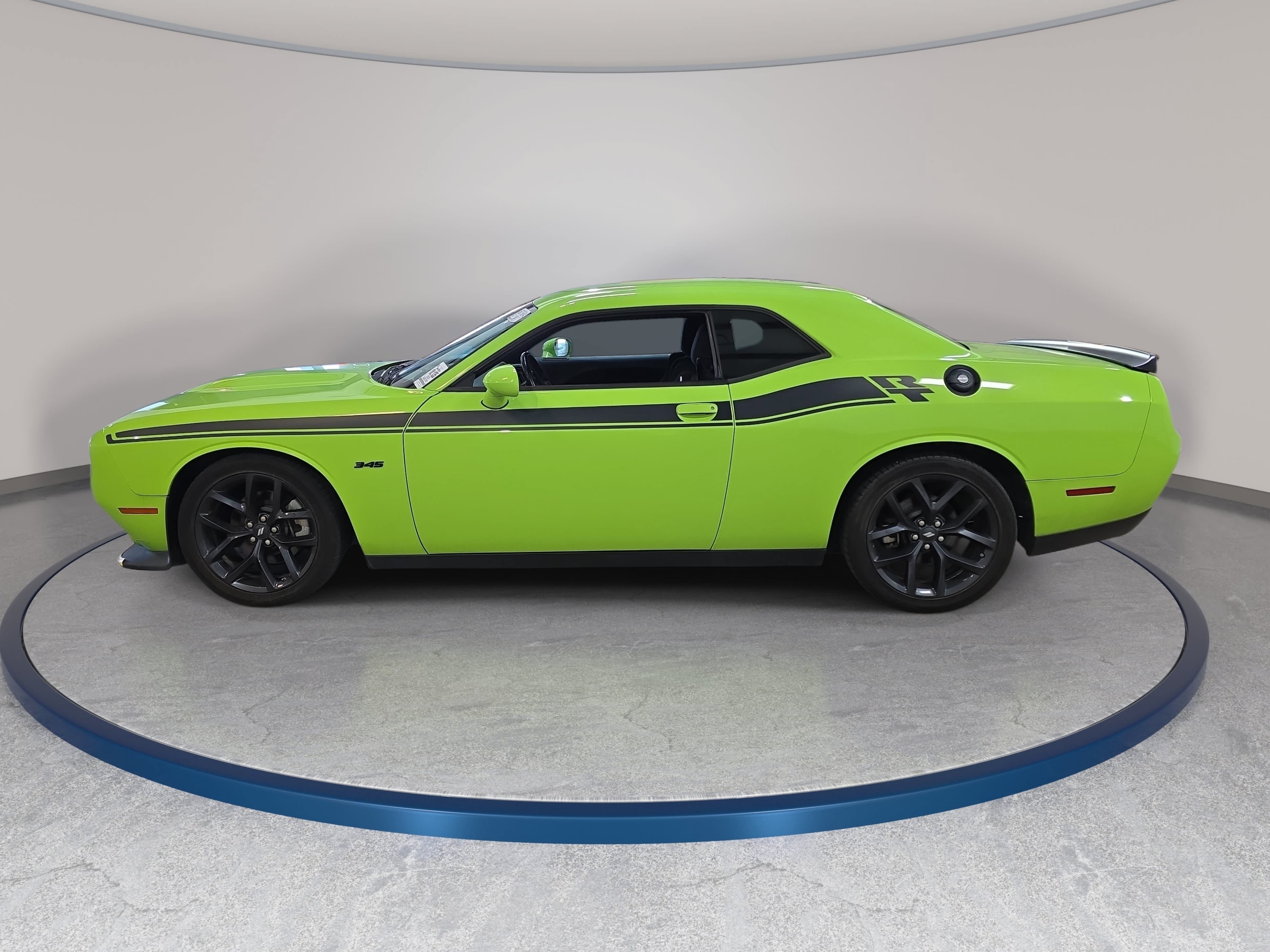 Used 2023 Dodge Challenger R/T w/ Blacktop Package RWD image 9