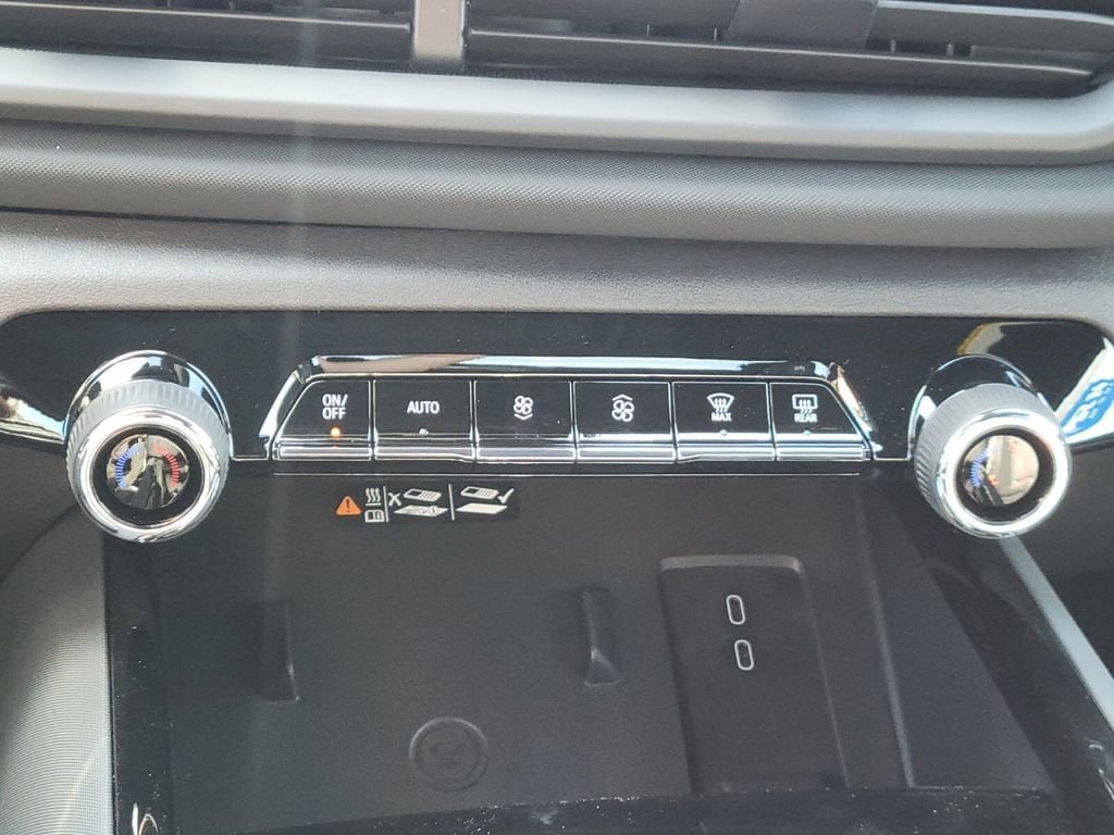 New 2026 Chevrolet Silverado EV LT AWD/4WD image 22