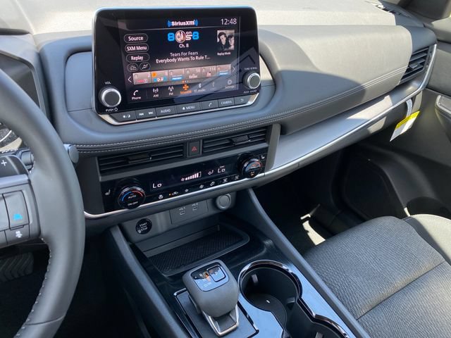 New 2026 Nissan Rogue SV w/ Cold Weather Package AWD/4WD image 17