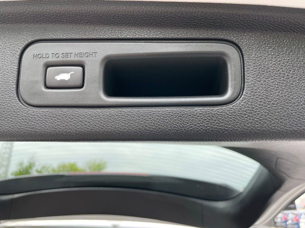 Certified 2024 Honda Odyssey EX-L image 43