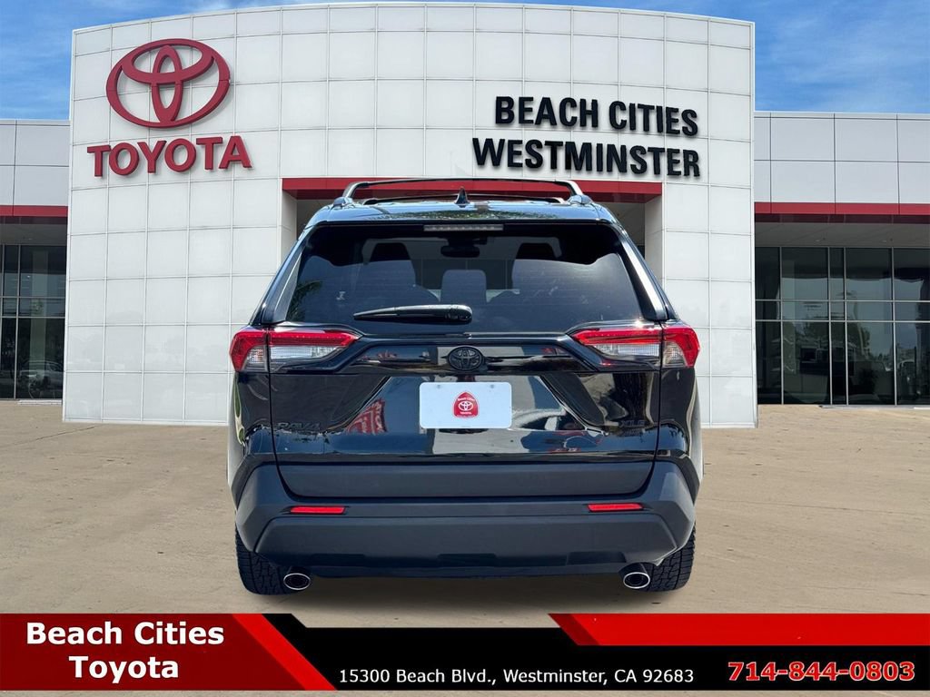 Certified 2020 Toyota RAV4 XLE Premium AWD/4WD image 10