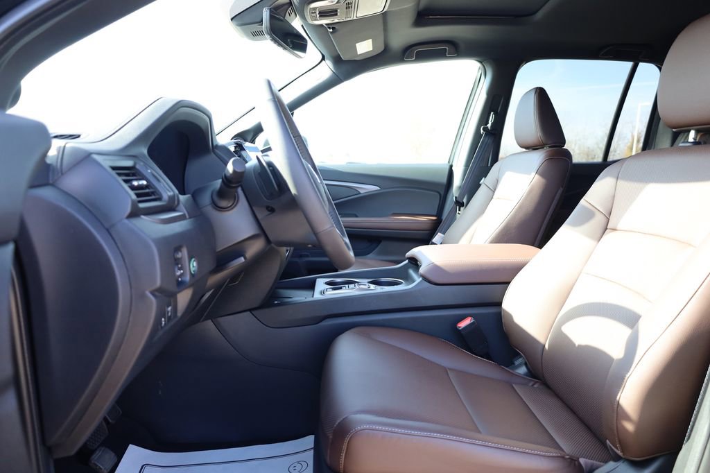 New 2025 Honda Ridgeline RTL+ image 12