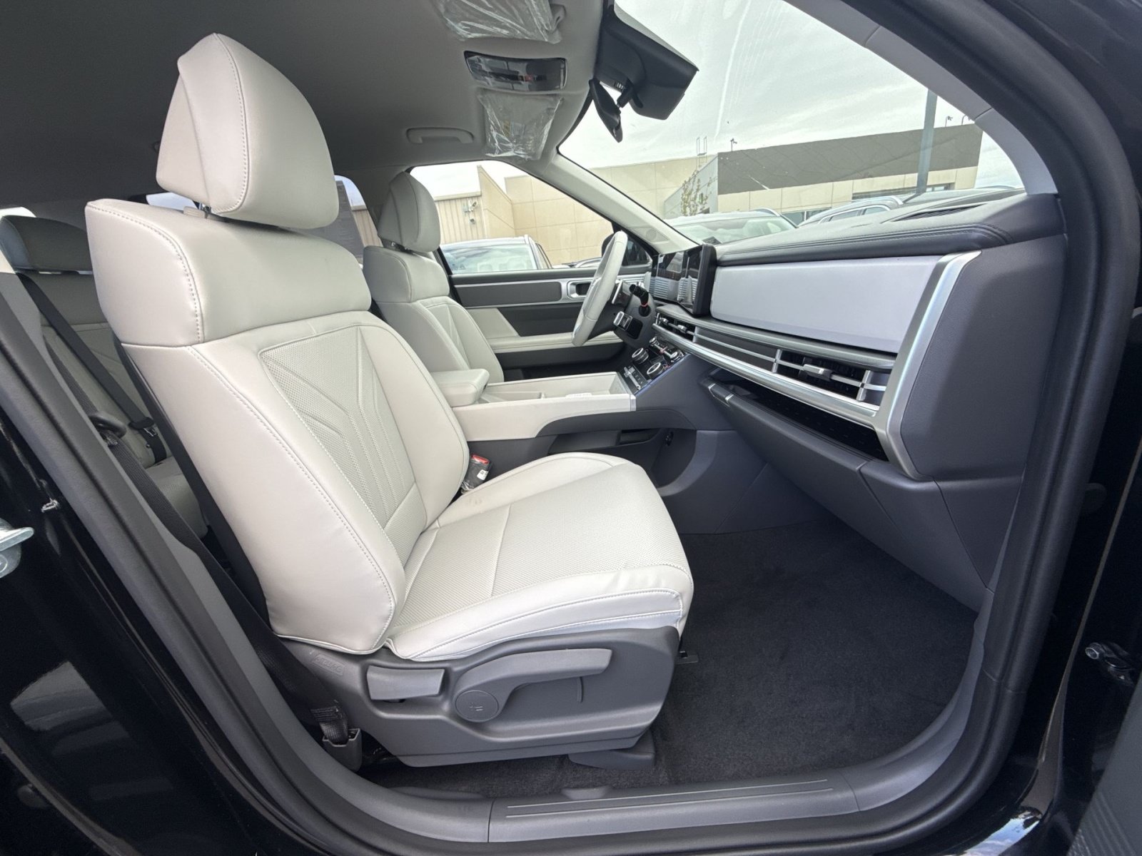 New 2027 Hyundai Santa Fe SEL FWD image 28