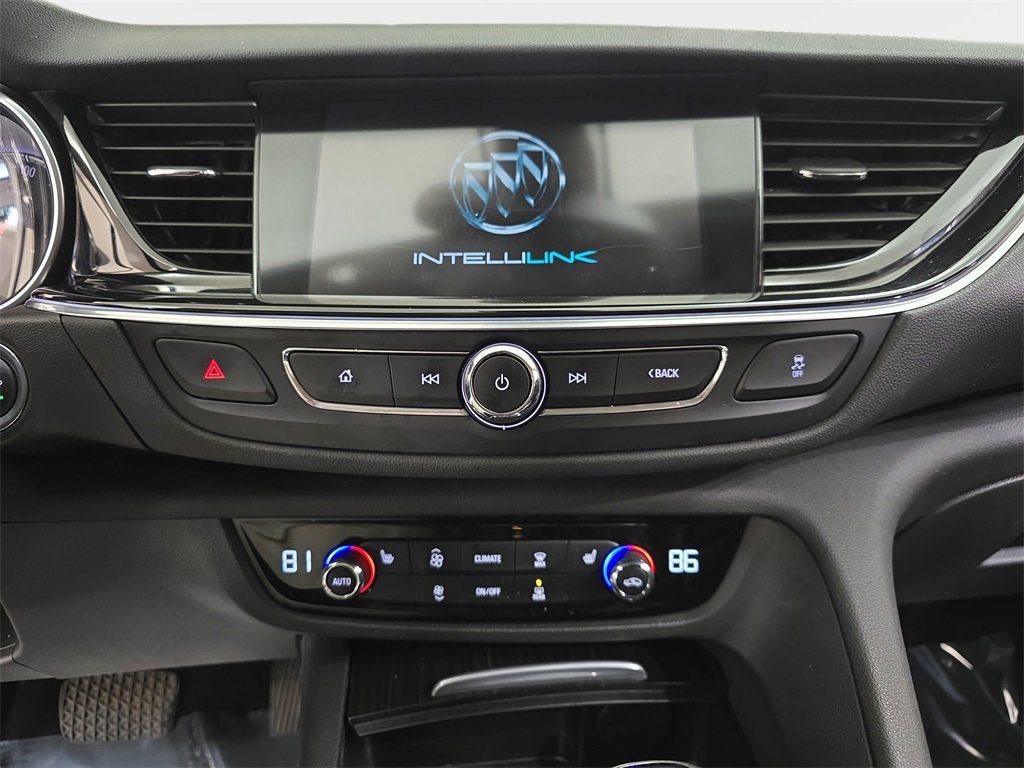 Used 2018 Buick Regal Essence w/ Driver Confidence Package #1 image 23