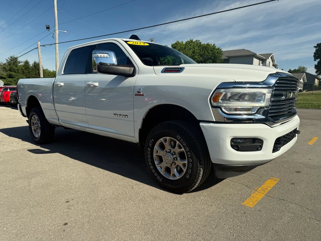 Used 2024 RAM 2500 Laramie w/ Safety Group AWD/4WD image 3