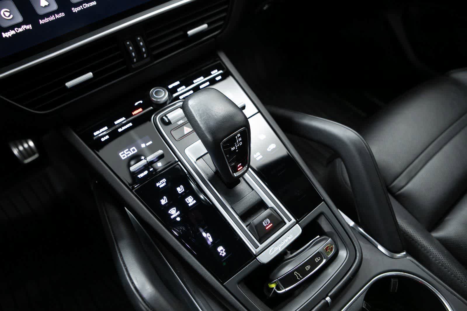 Certified 2023 Porsche Cayenne Turbo image 21