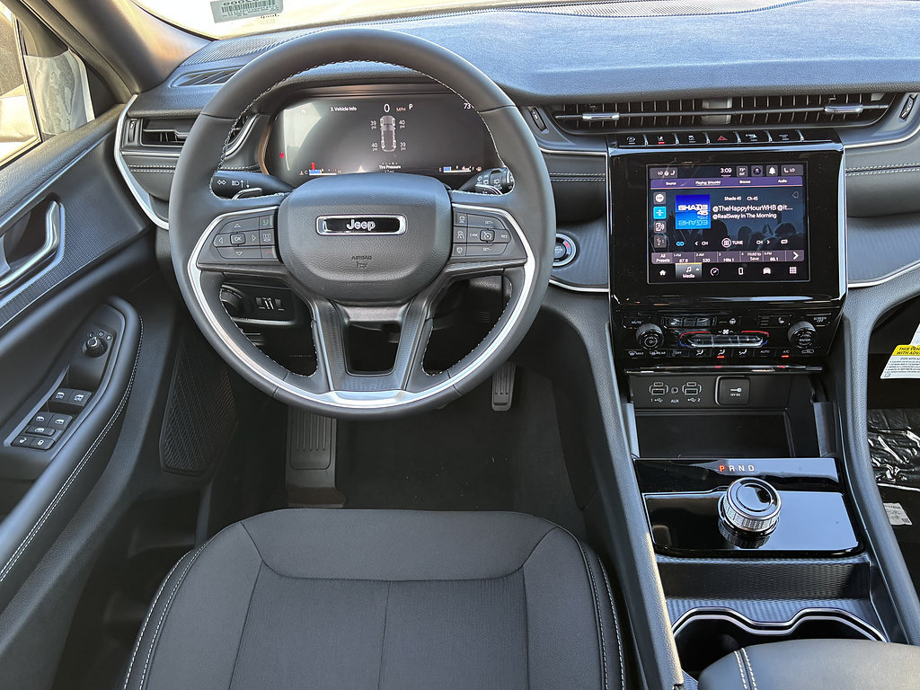 New 2026 Jeep Grand Cherokee Laredo X RWD image 19