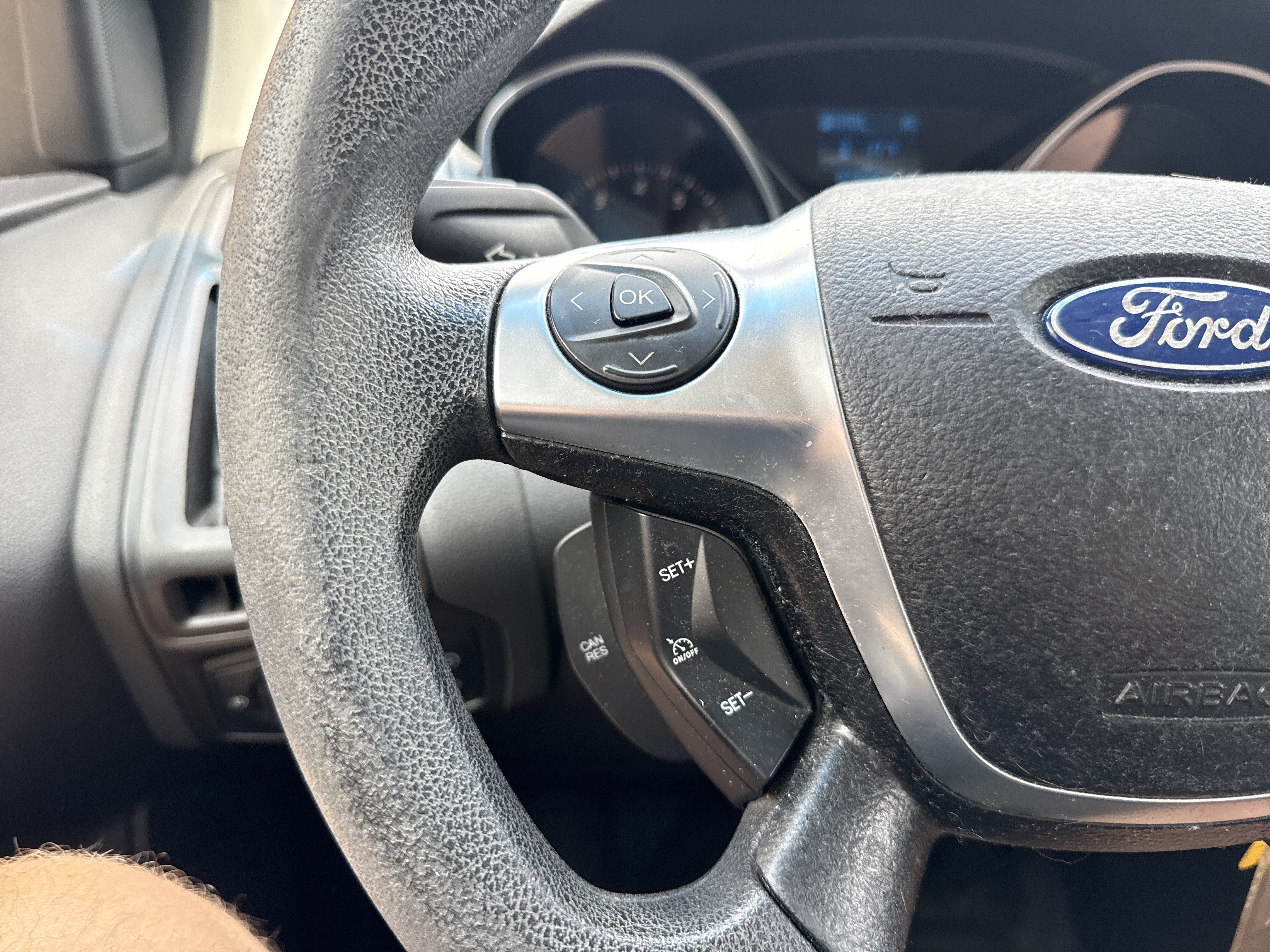 Used 2012 Ford Focus SE FWD image 12