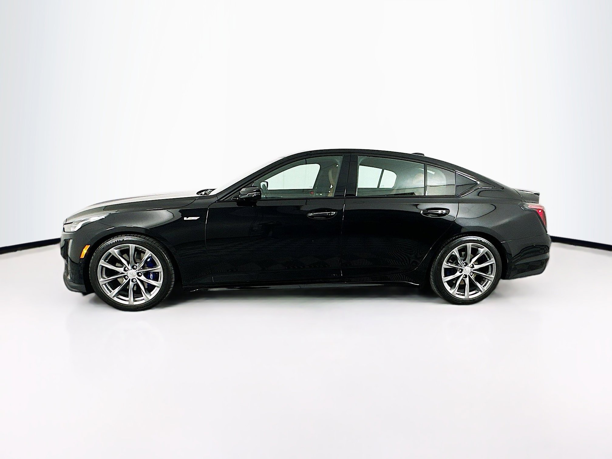 Used 2020 Cadillac CT5 V w/ Platinum Package image 4