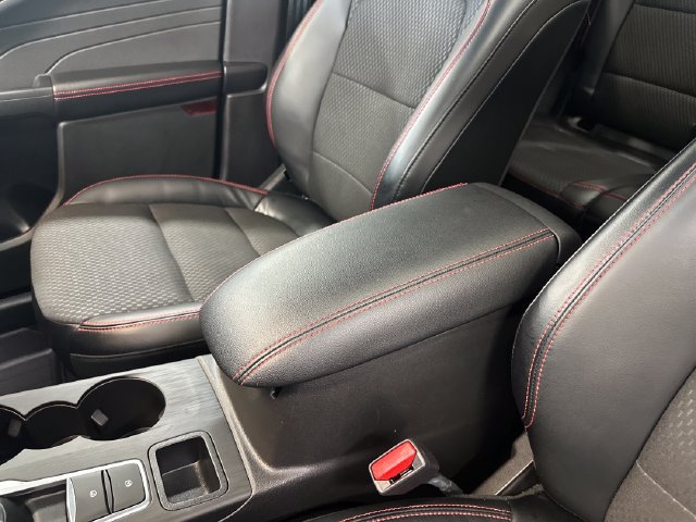Used 2023 Ford Escape ST-Line w/ Tech Pack #1 AWD/4WD image 29