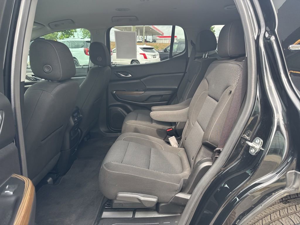 Used 2023 GMC Acadia SLE w/ Driver Convenience Package FWD image 28
