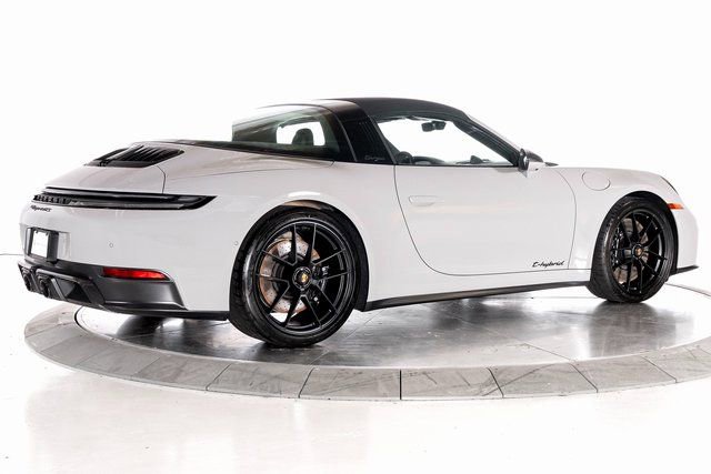 Certified 2026 Porsche 911 Targa 4 GTS image 5