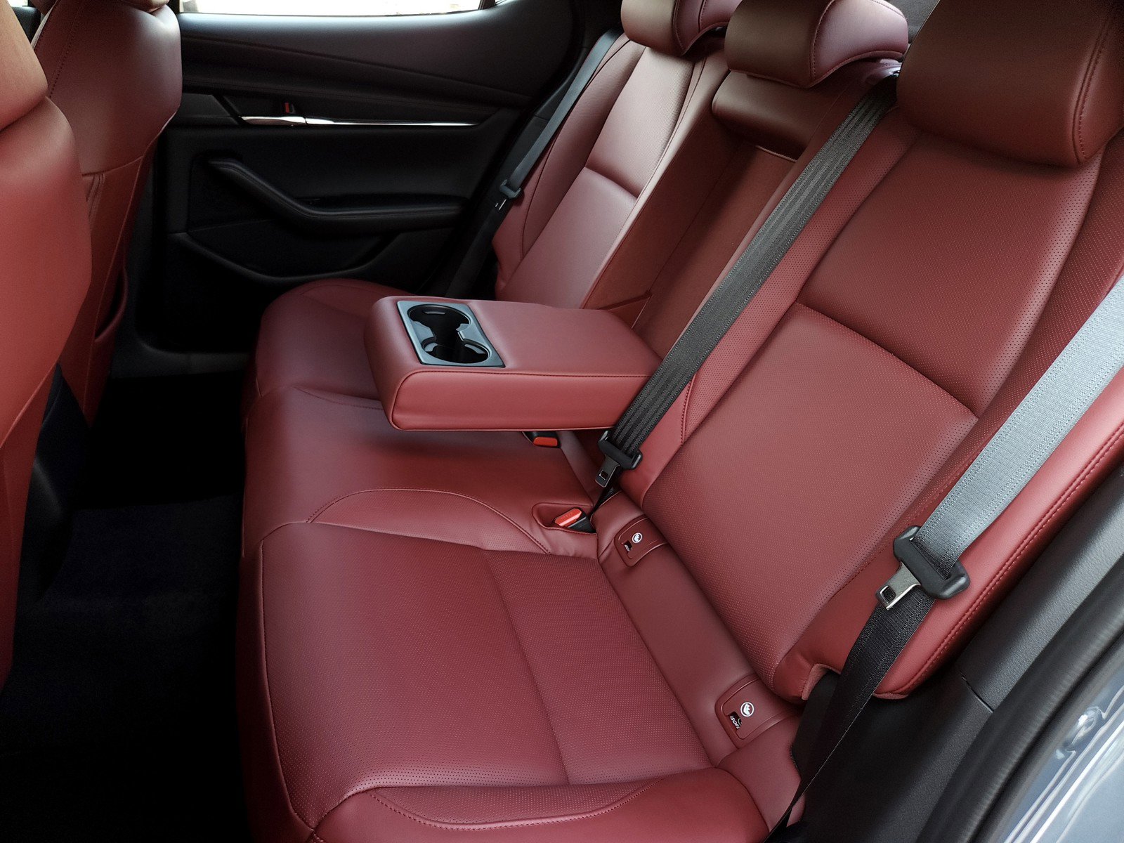 Used 2025 MAZDA MAZDA3 Carbon image 28