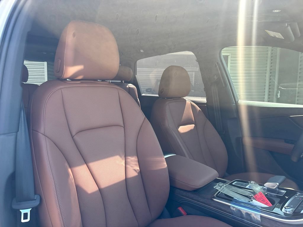 New 2026 Audi Q7 2.0T Premium Plus AWD/4WD image 16