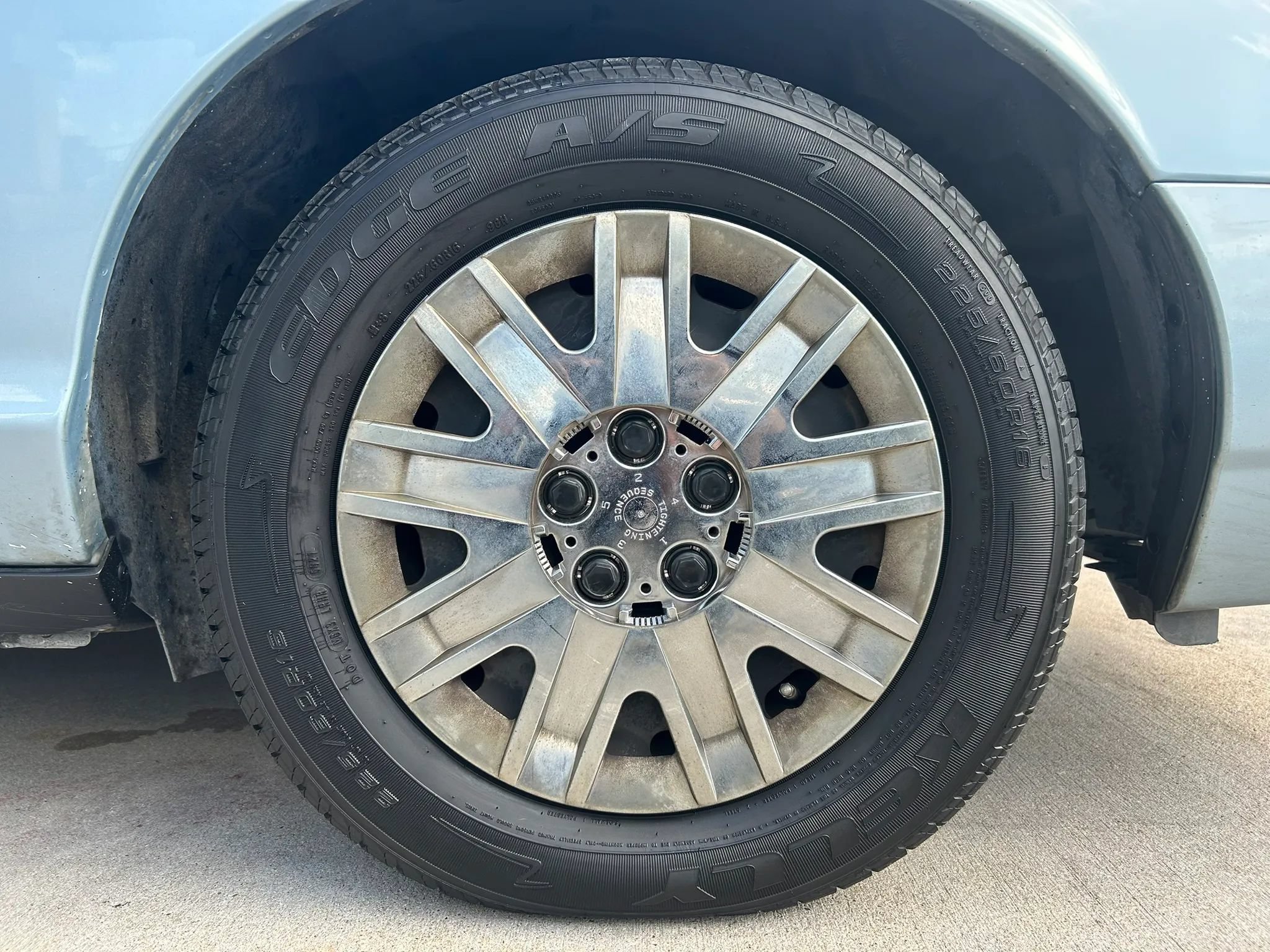 Used 2006 Mercury Grand Marquis GS RWD image 27