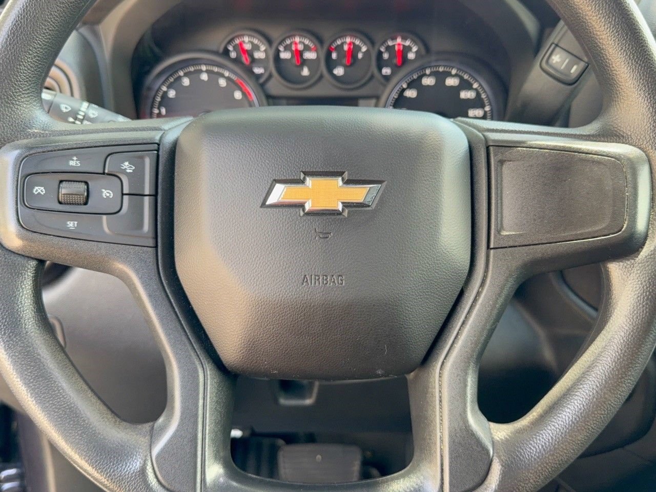 Certified 2024 Chevrolet Silverado 2500 Custom AWD/4WD image 11